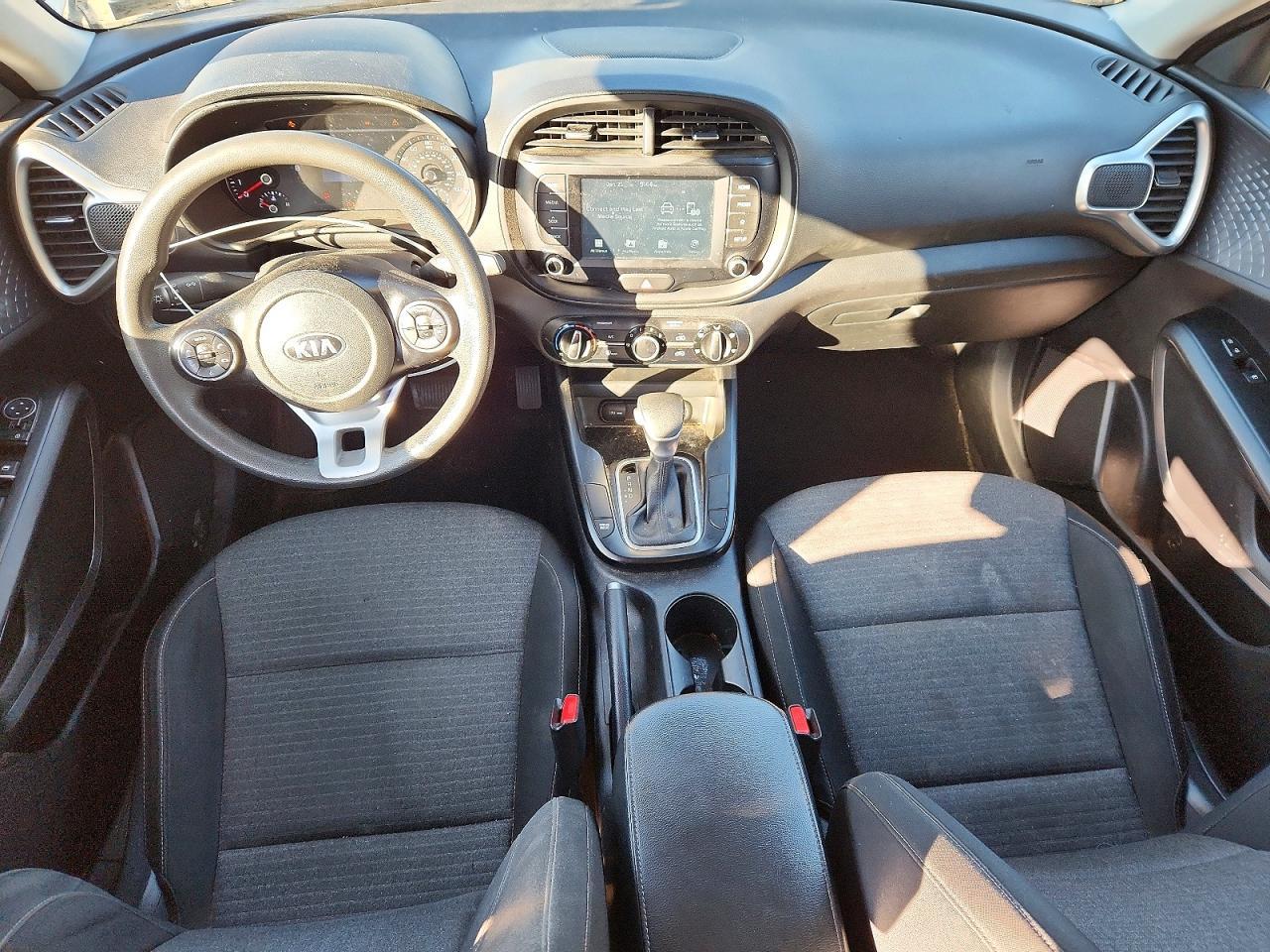 2021 Kia Soul Lx - zdjęcie 8