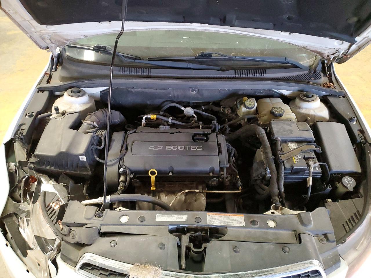 2013 Chevrolet Cruze Ls - zdjęcie 11