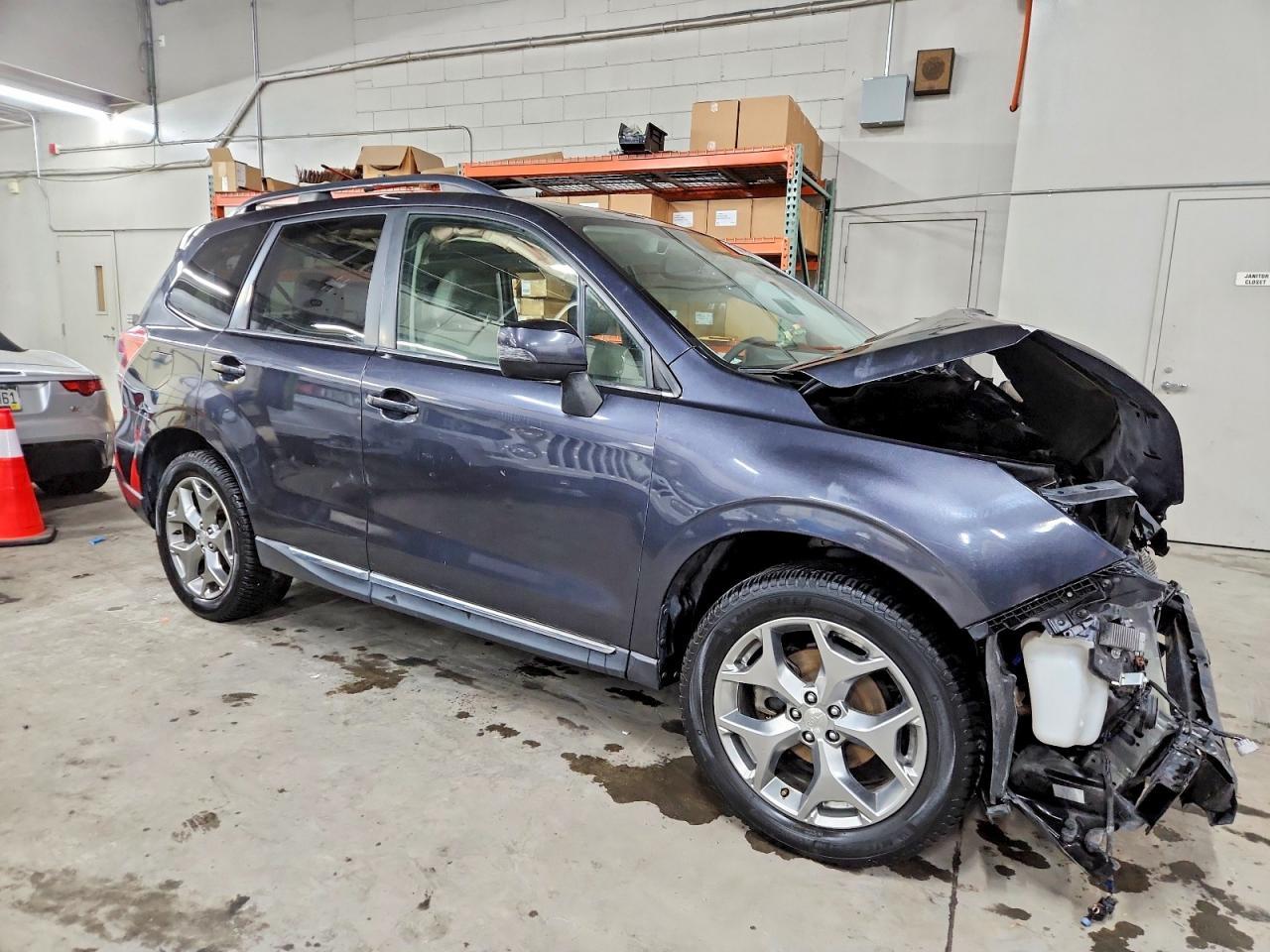 2015 Subaru Forester 2.5I Touring - zdjęcie 4