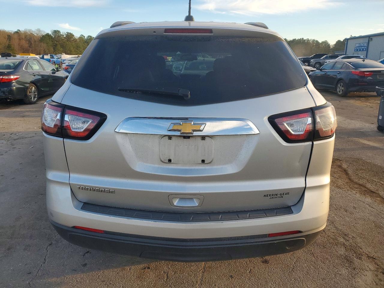 2017 Chevrolet Traverse Ls - zdjęcie 6