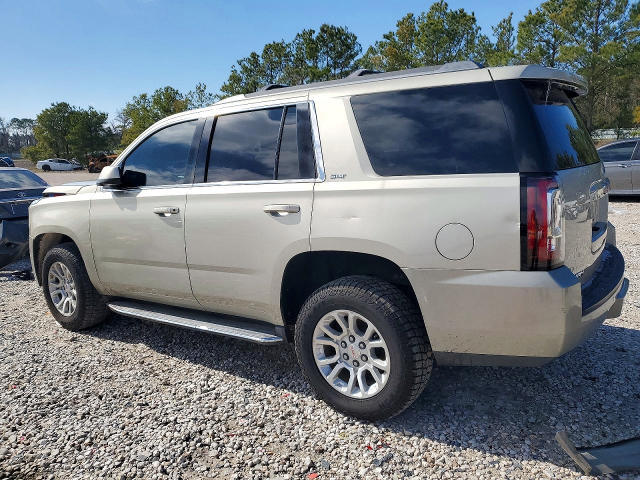 2015 GMC Yukon Slt - zdjęcie 2