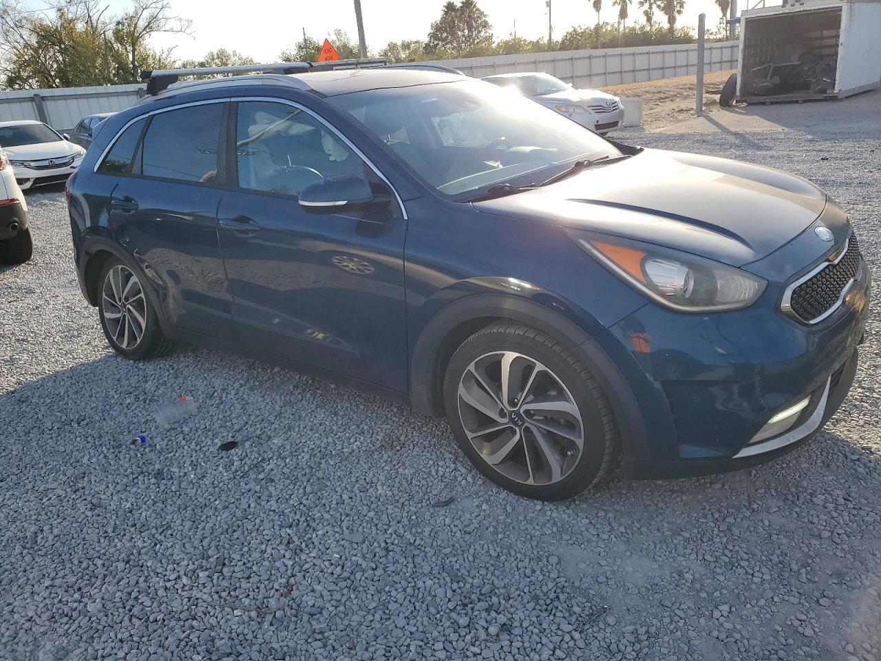 2018 Kia Niro Touring - zdjęcie 4