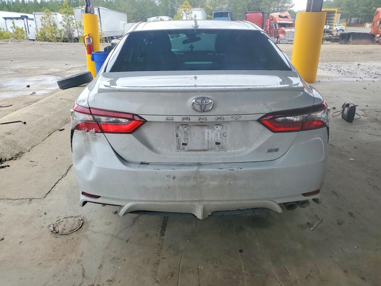 2024 Toyota Camry Se - zdjęcie 6