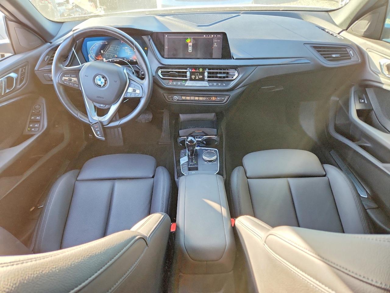 2022 BMW 228I - zdjęcie 8