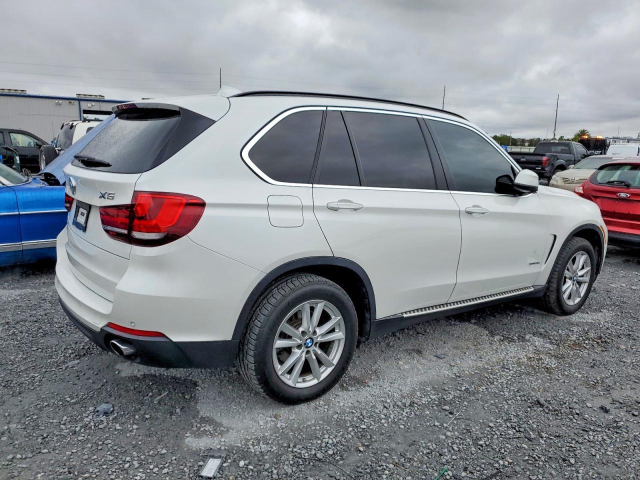 2015 BMW X5 xDrive35I - zdjęcie 3