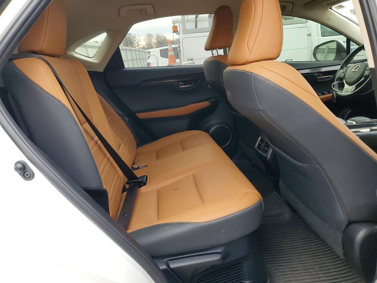 2020 Lexus Nx 300 - zdjęcie 10