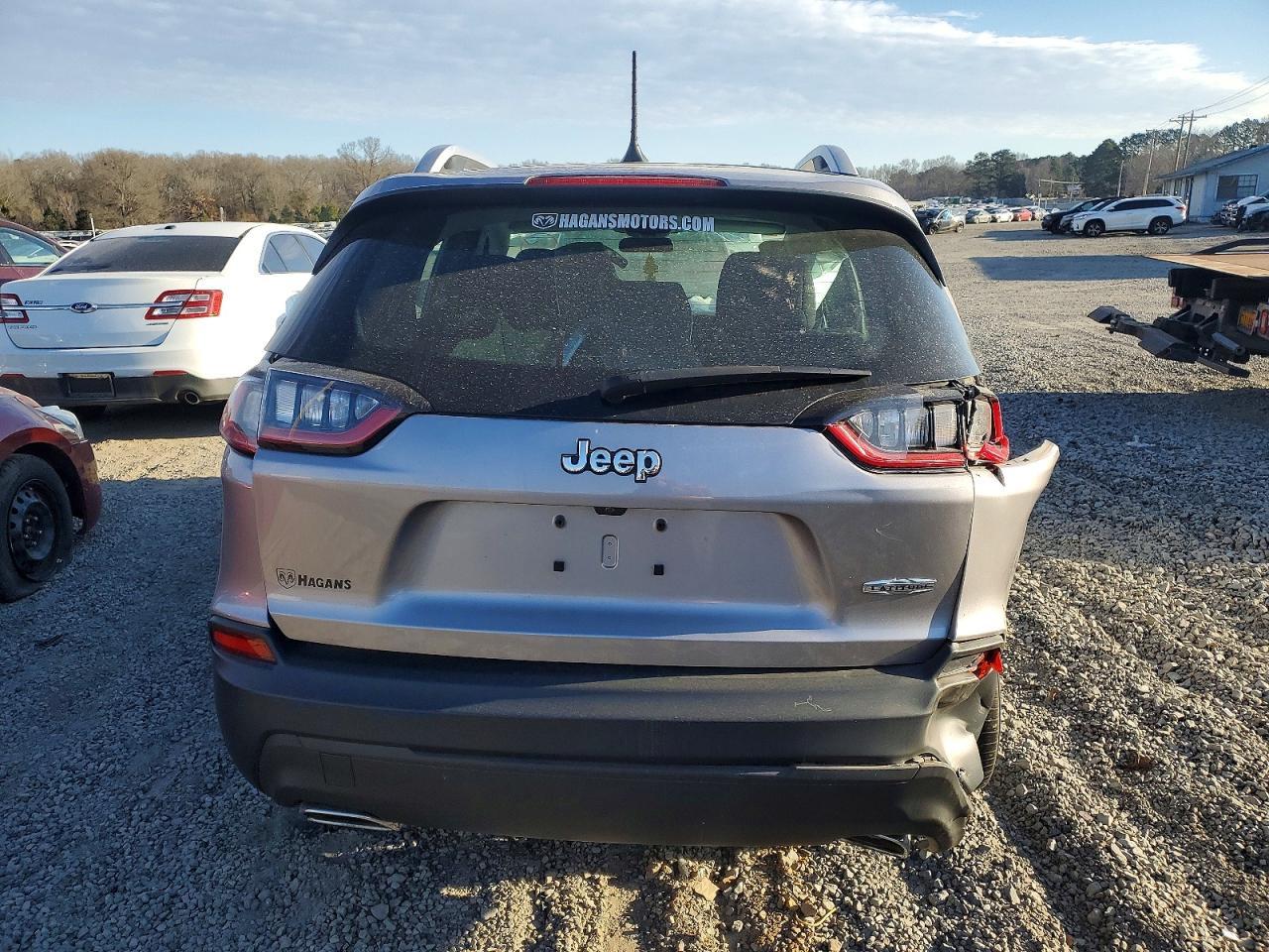 2019 Jeep Cherokee Latitude - zdjęcie 6