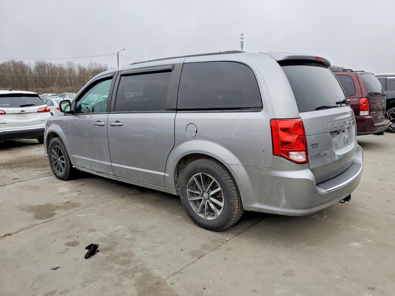 2018 Dodge Grand Caravan Gt - zdjęcie 2