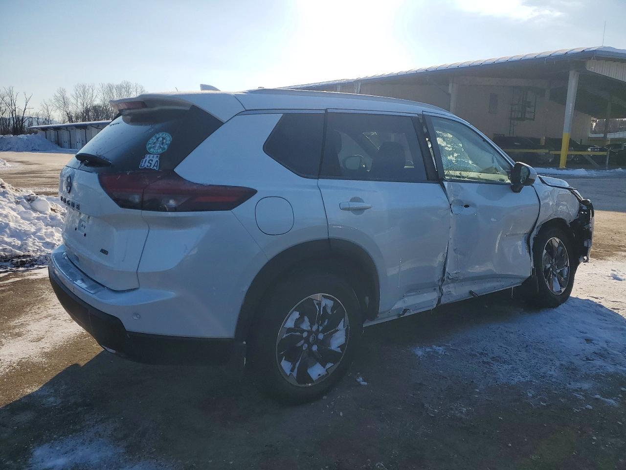 2025 Nissan Rogue Sv - zdjęcie 3