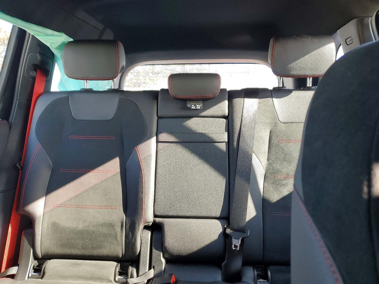 2024 Mercedes-Benz Glb Amg 35 4Matic - zdjęcie 10