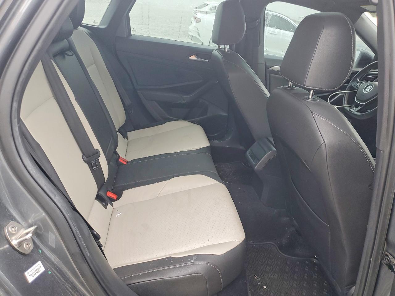 2021 Volkswagen Jetta S - zdjęcie 10