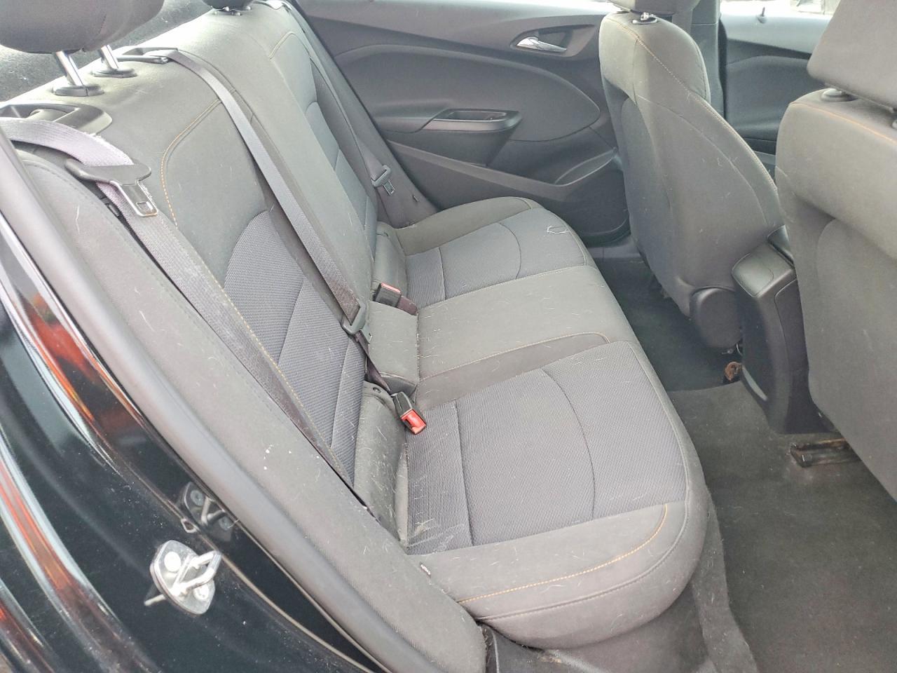 2017 Chevrolet Cruze Ls - zdjęcie 10