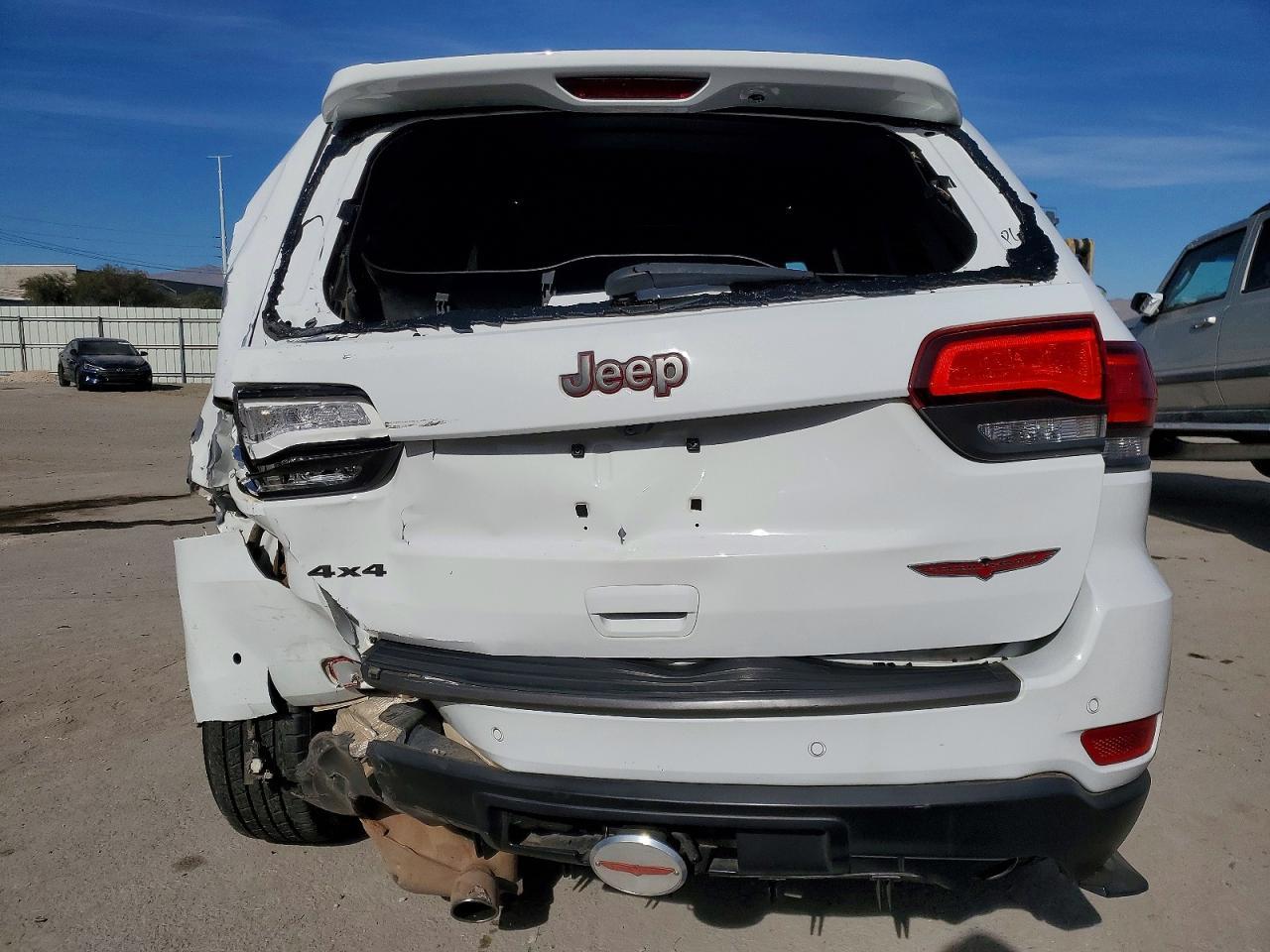 2021 Jeep Grand Cherokee Trailhawk - zdjęcie 6