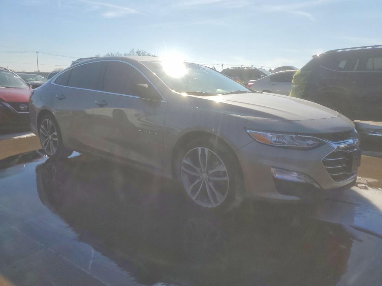 2024 Chevrolet Malibu Premier - zdjęcie 4