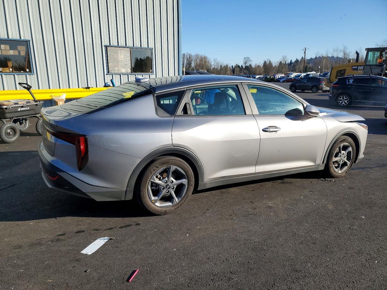 2025 Kia K4 Lx - zdjęcie 3