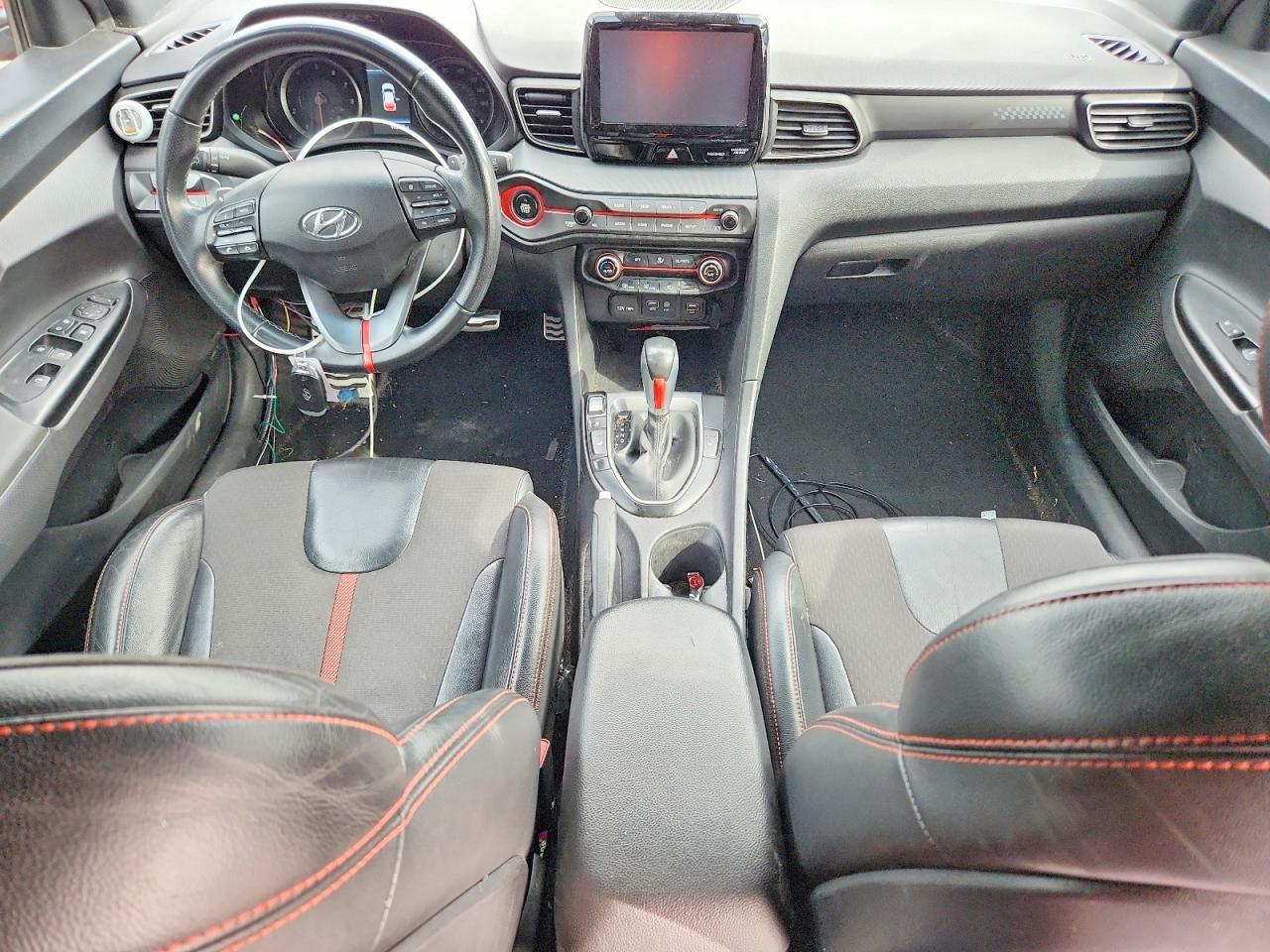 2019 Hyundai Veloster Turbo - zdjęcie 8