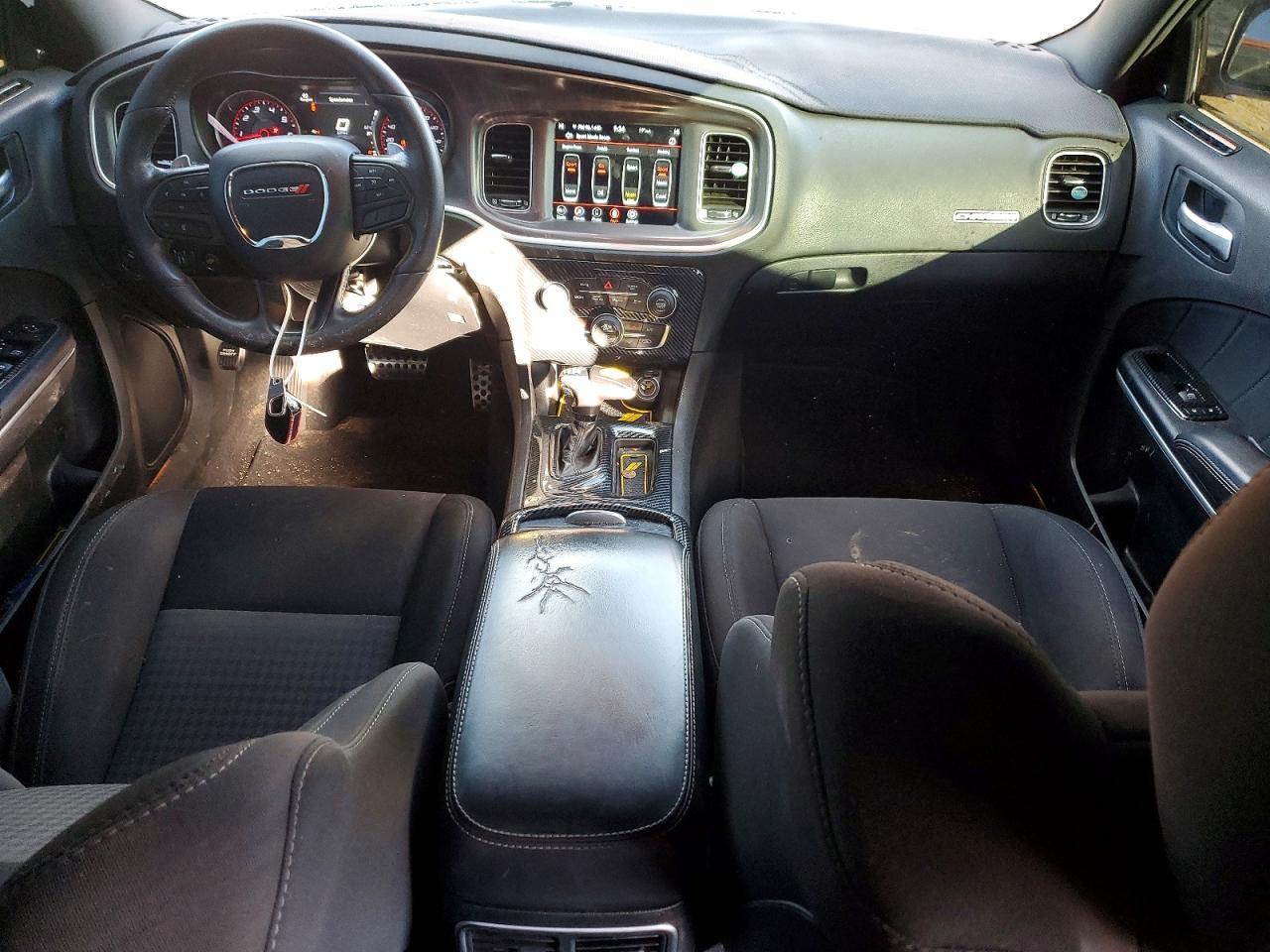 2020 Dodge Charger R/T - zdjęcie 8