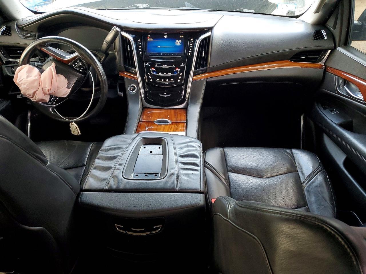 2015 Cadillac Escalade Luxury - zdjęcie 8
