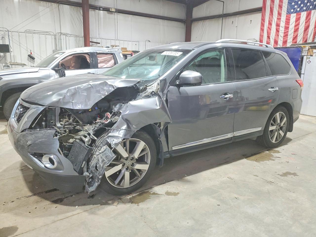 2016 Nissan Pathfinder S - zdjęcie główne