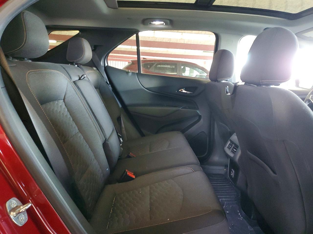 2021 Chevrolet Equinox Lt - zdjęcie 11