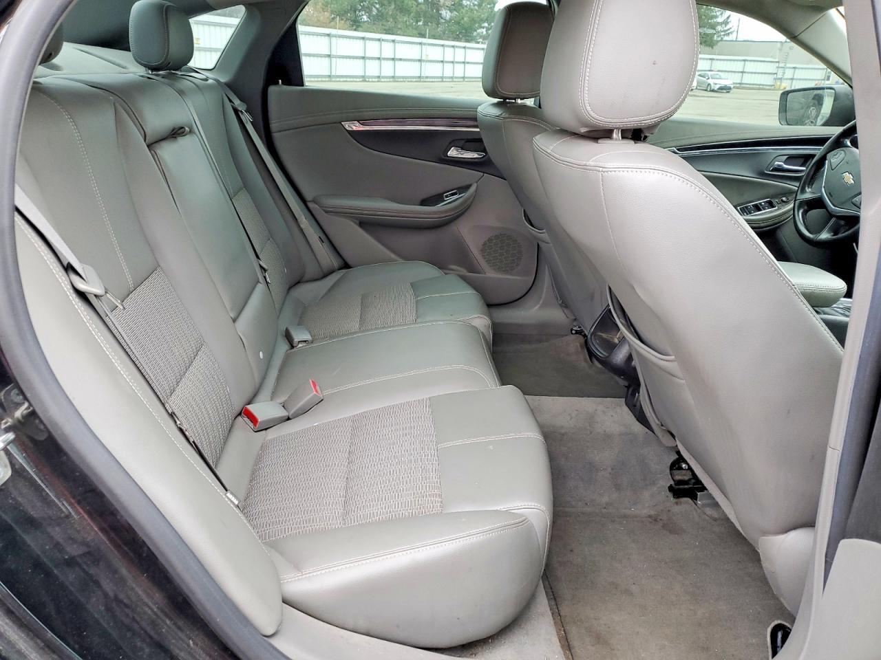 2015 Chevrolet Impala Lt - zdjęcie 10