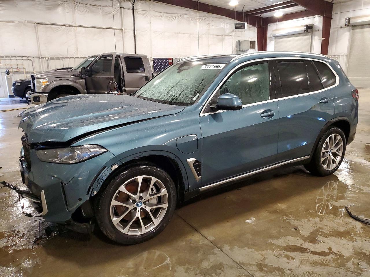 2025 BMW X5 xDrive50E - zdjęcie główne
