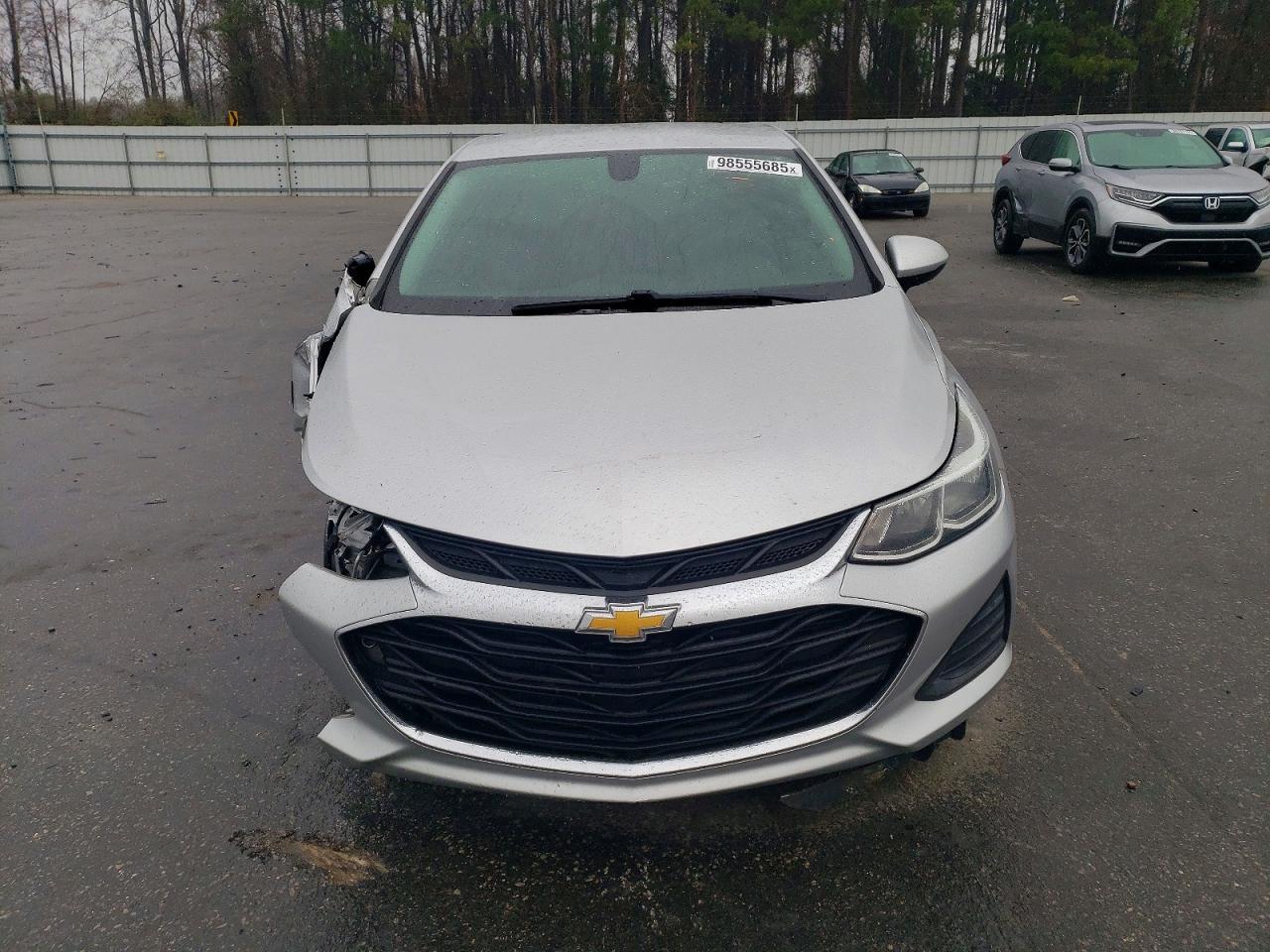 2019 Chevrolet Cruze Ls - zdjęcie 5