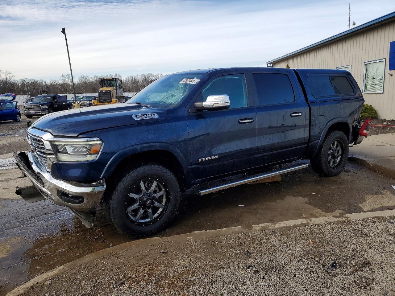 2020 Ram 1500 Laramie - zdjęcie główne
