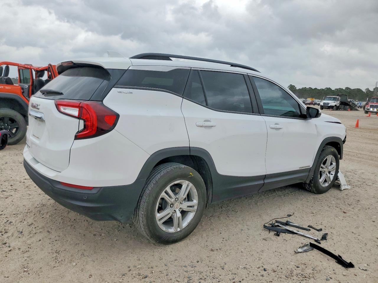 2022 GMC Terrain Sle - zdjęcie 3