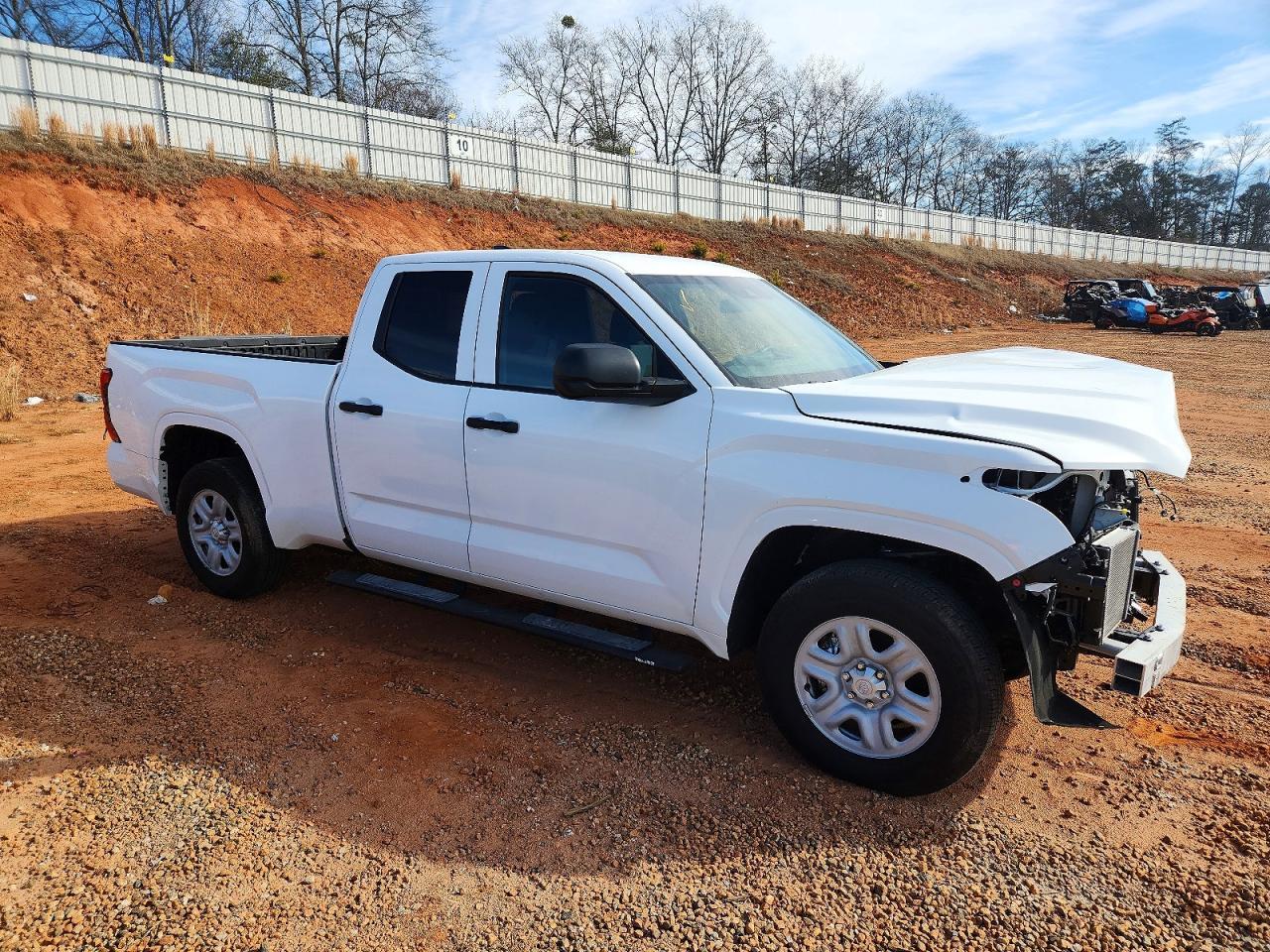 2025 Toyota Tundra Double Cab Sr - zdjęcie 4