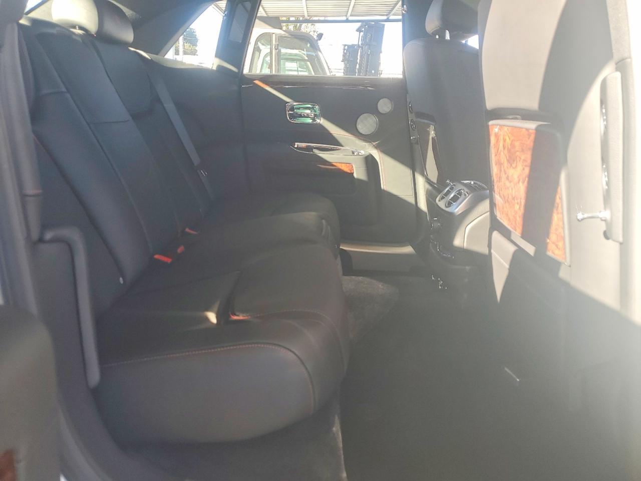 2020 Rolls-Royce Ghost Base - zdjęcie 10