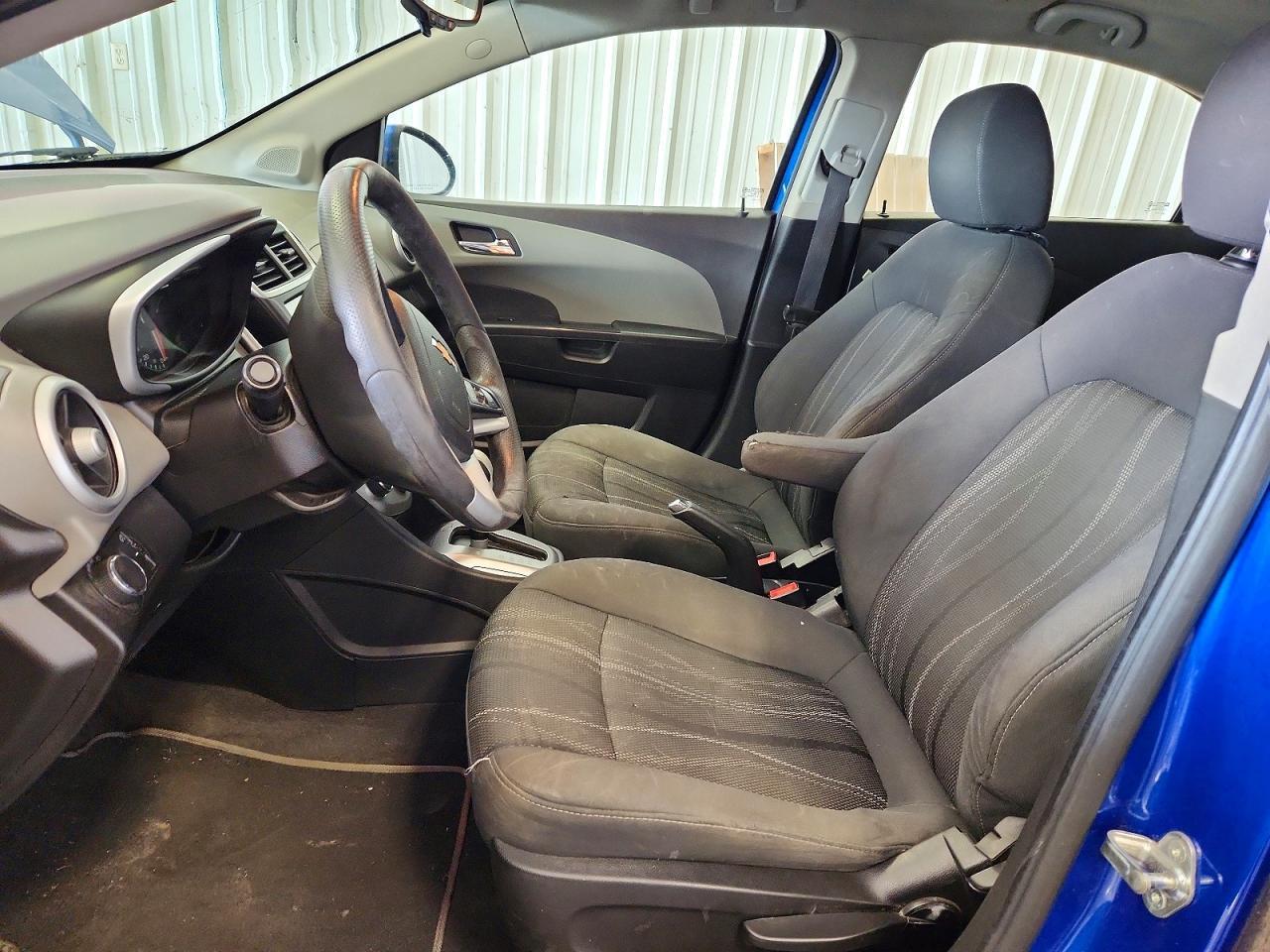 2017 Chevrolet Sonic Lt - zdjęcie 7