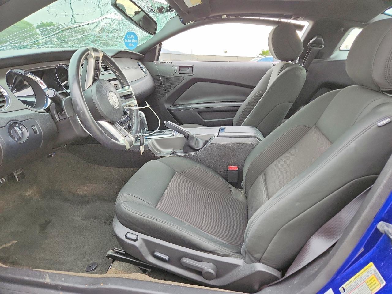 2014 Ford Mustang - zdjęcie 7