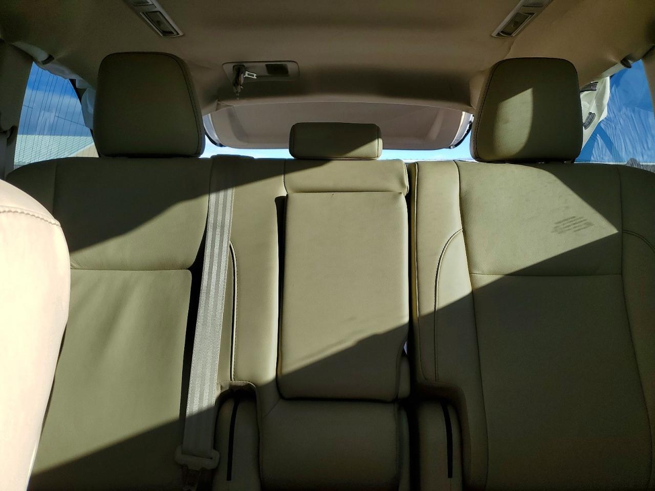 2019 Toyota Highlander Se - zdjęcie 19