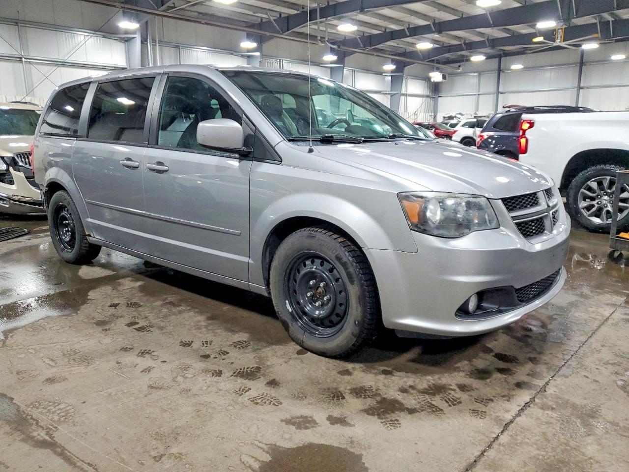 2014 Dodge Grand Caravan R/T - zdjęcie 4