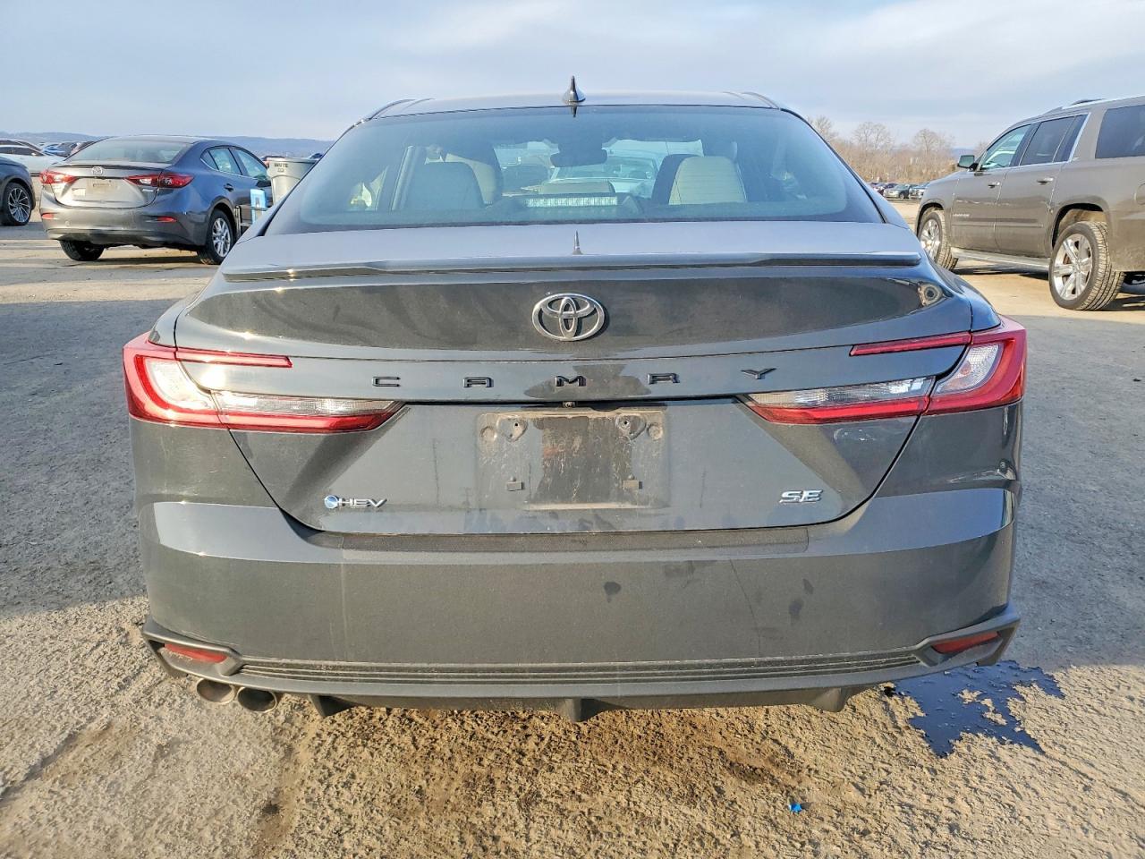 2025 Toyota Camry Xse - zdjęcie 6