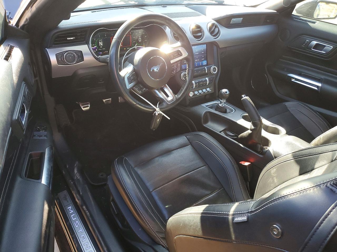 2023 Ford Mustang Gt - zdjęcie 8