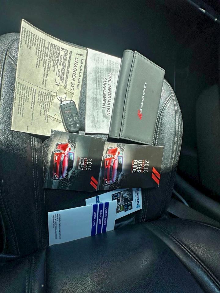 2015 Dodge Charger Sxt - zdjęcie 14