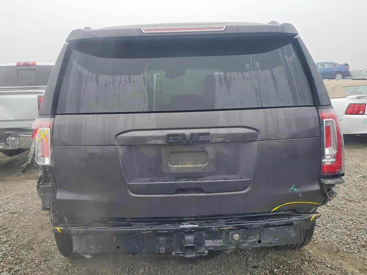 2018 GMC Yukon Slt - zdjęcie 6