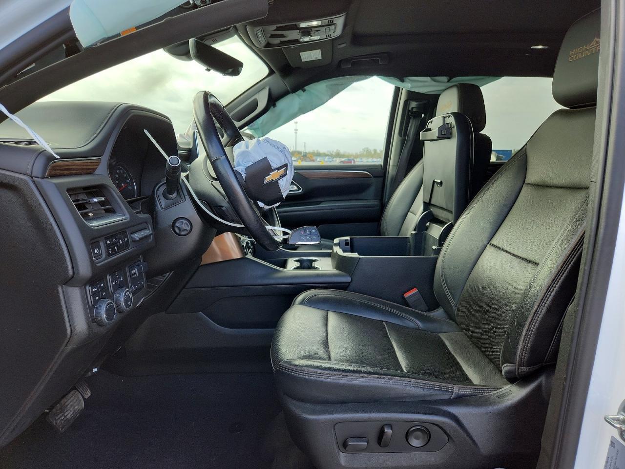 2021 Chevrolet Suburban K1500 High Country - zdjęcie 7