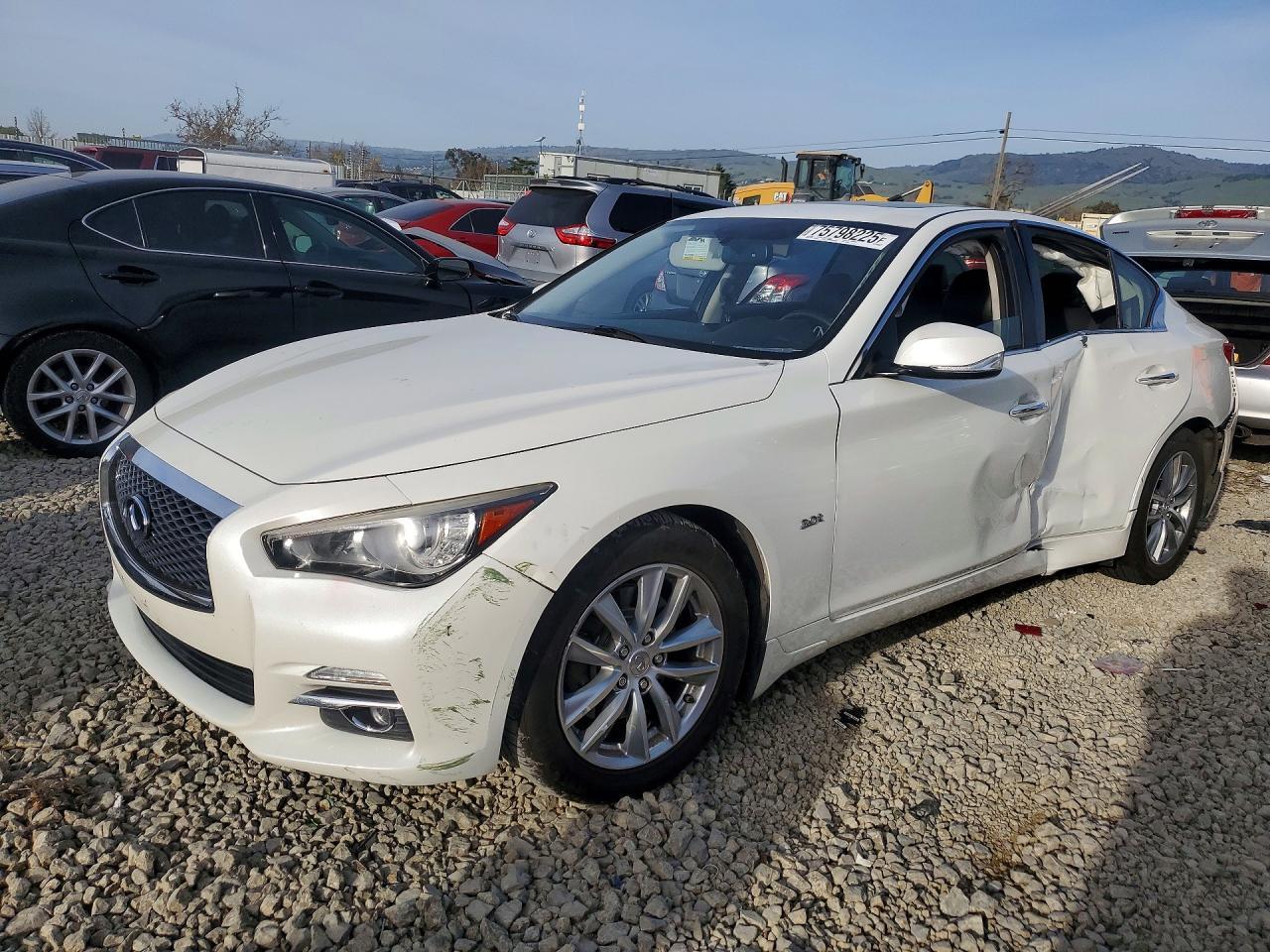 2017 Infiniti Q50 Premium - zdjęcie główne