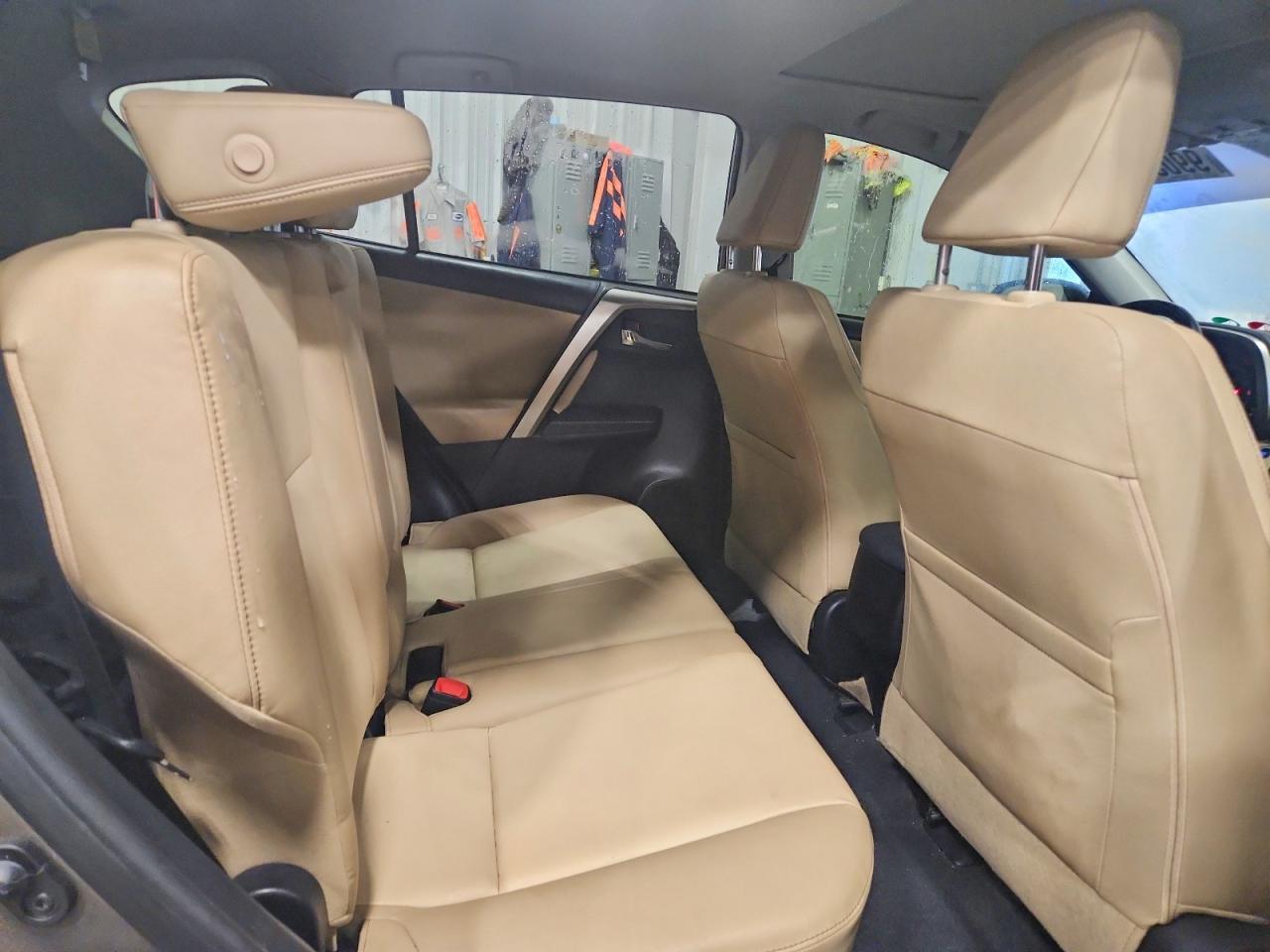 2015 Toyota Rav4 Limited - zdjęcie 11