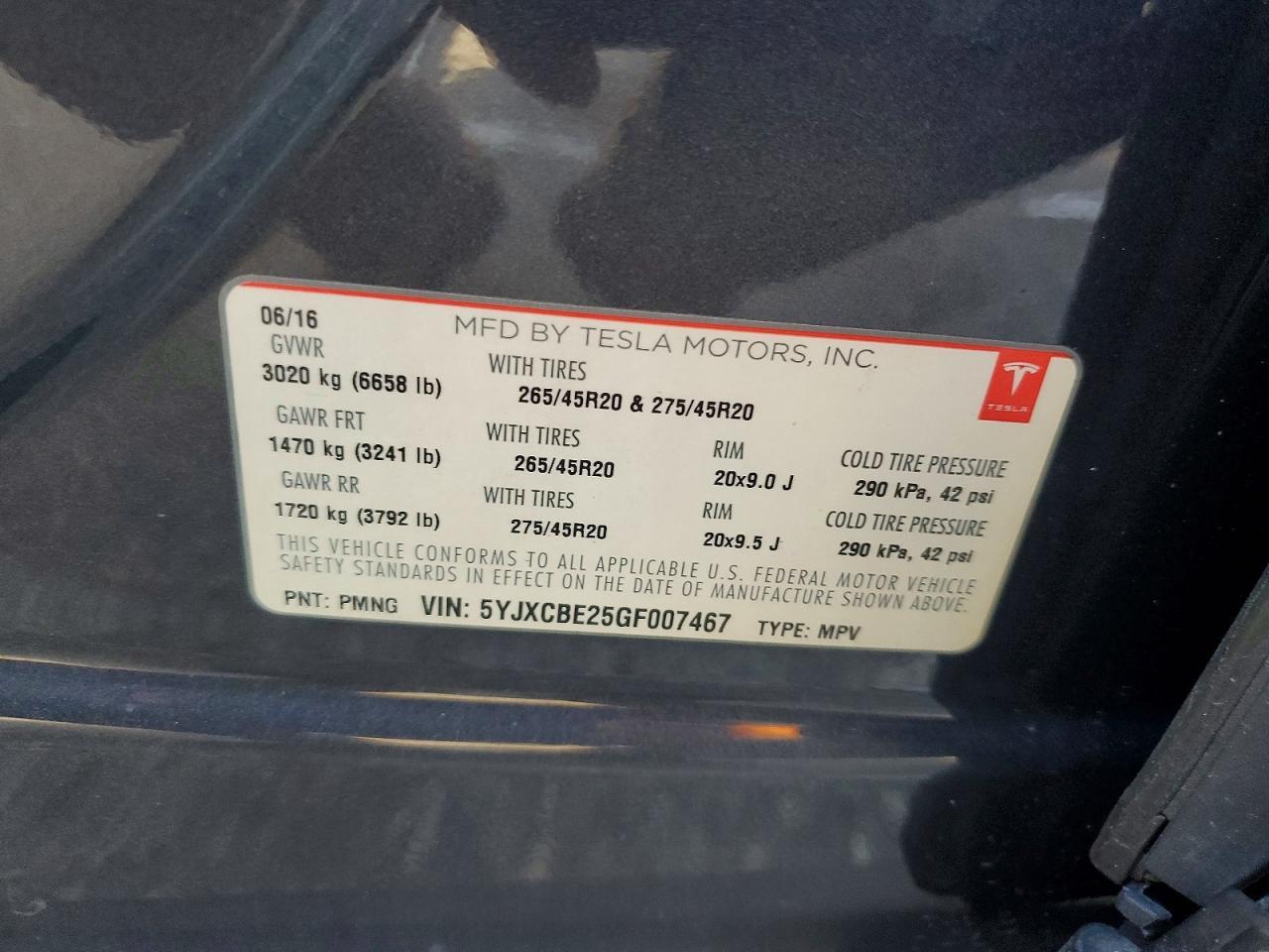 2016 Tesla Model X - zdjęcie 13