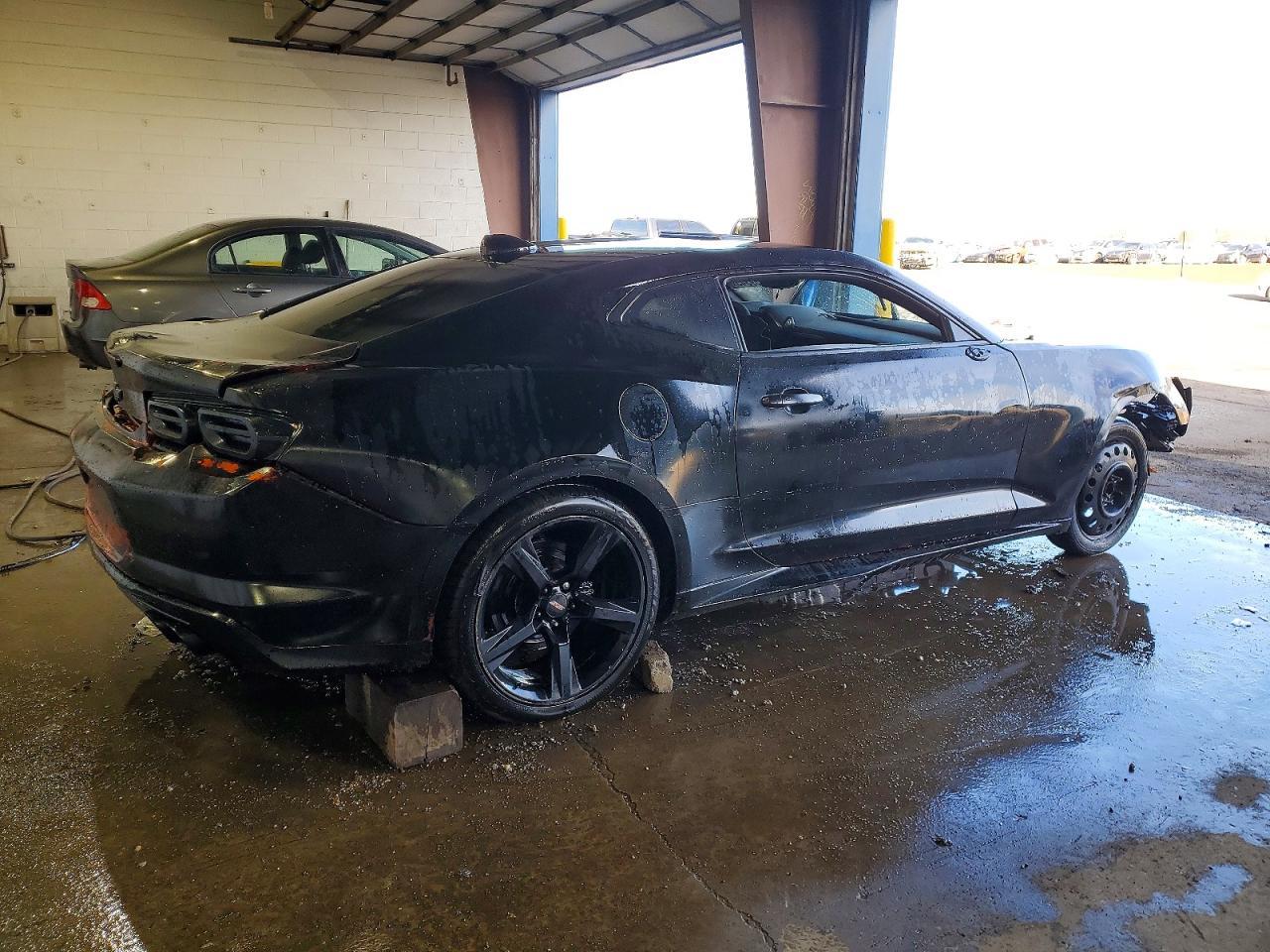 2023 Chevrolet Camaro Zl1 - zdjęcie 3