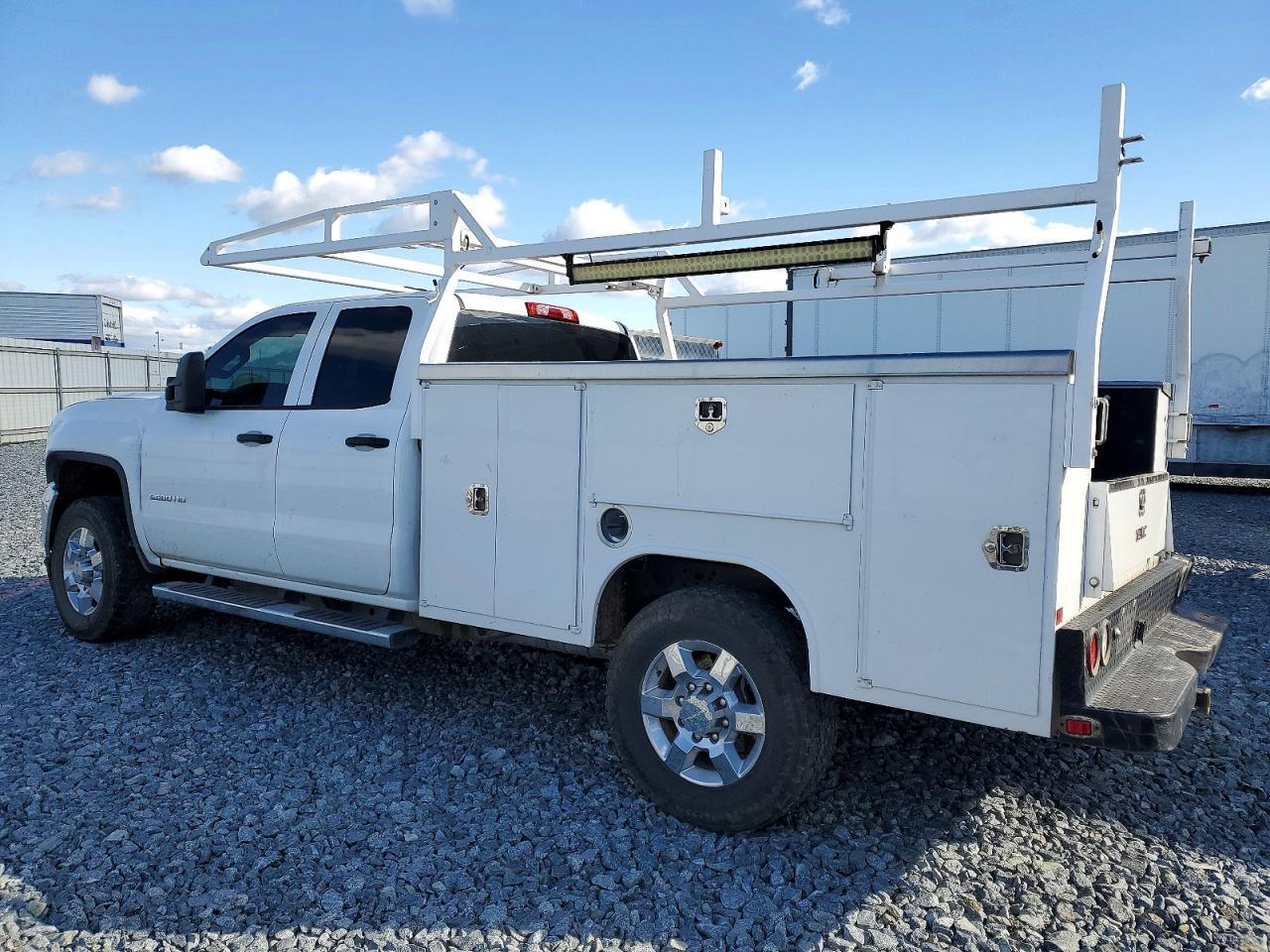 2019 GMC Sierra C2500 Heavy Duty - zdjęcie 2