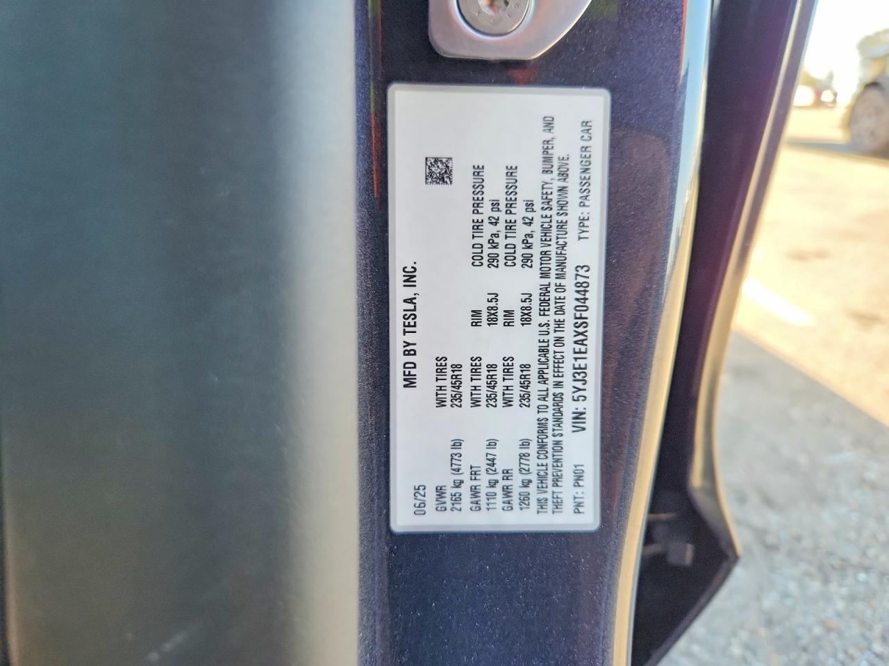 2025 Tesla Model 3 - zdjęcie 12