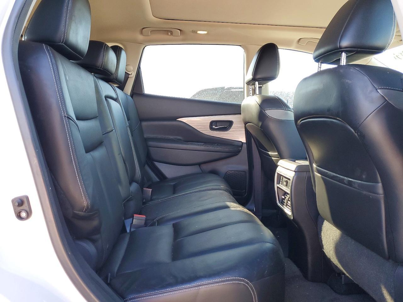 2015 Nissan Murano S - zdjęcie 11