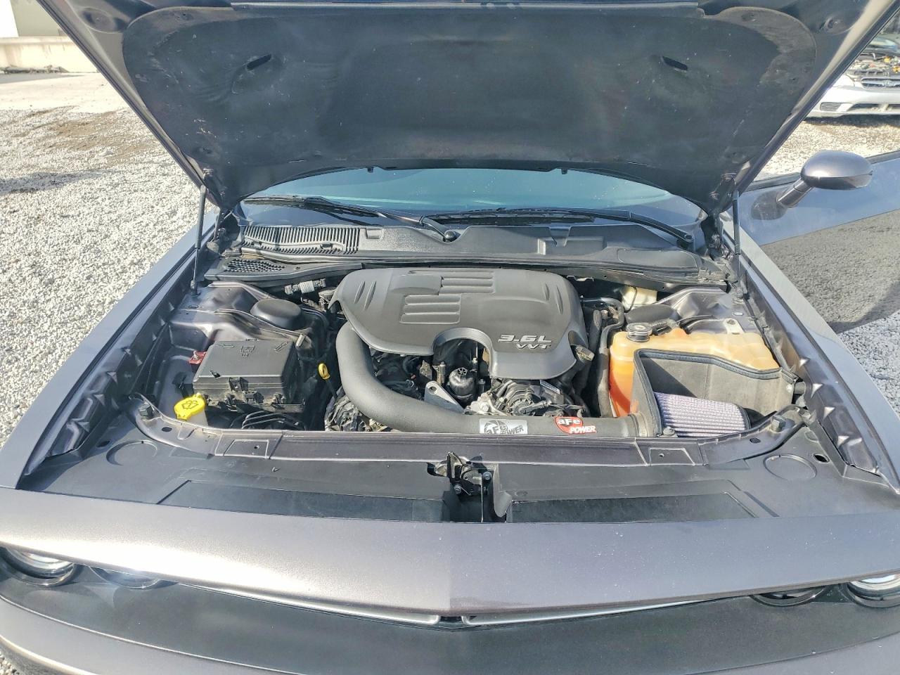 2016 Dodge Challenger Sxt - zdjęcie 11