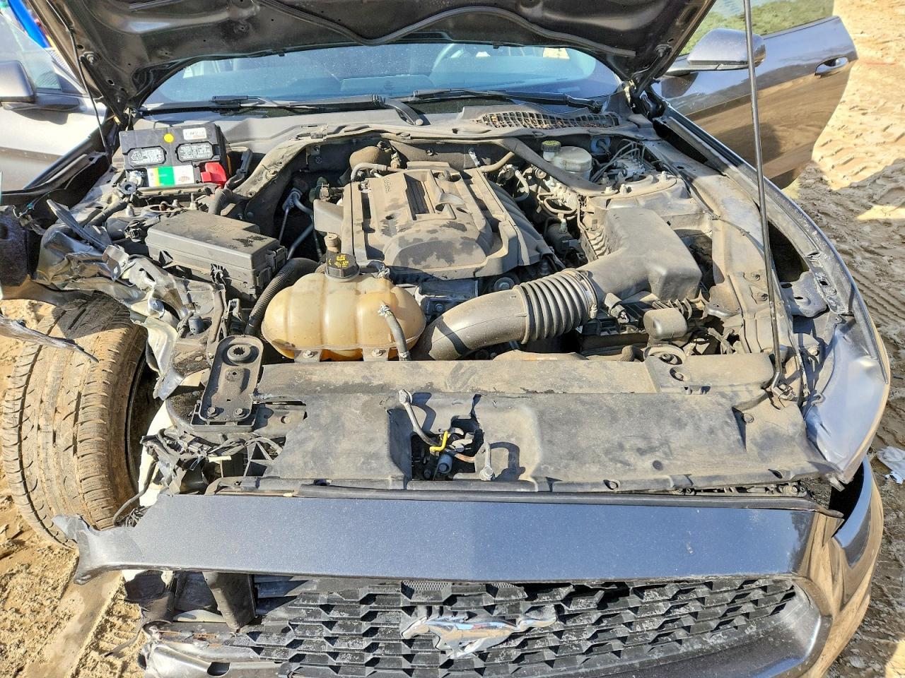 2017 Ford Mustang - zdjęcie 11