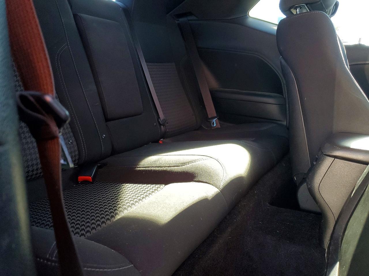 2018 Dodge Challenger R/T - zdjęcie 10